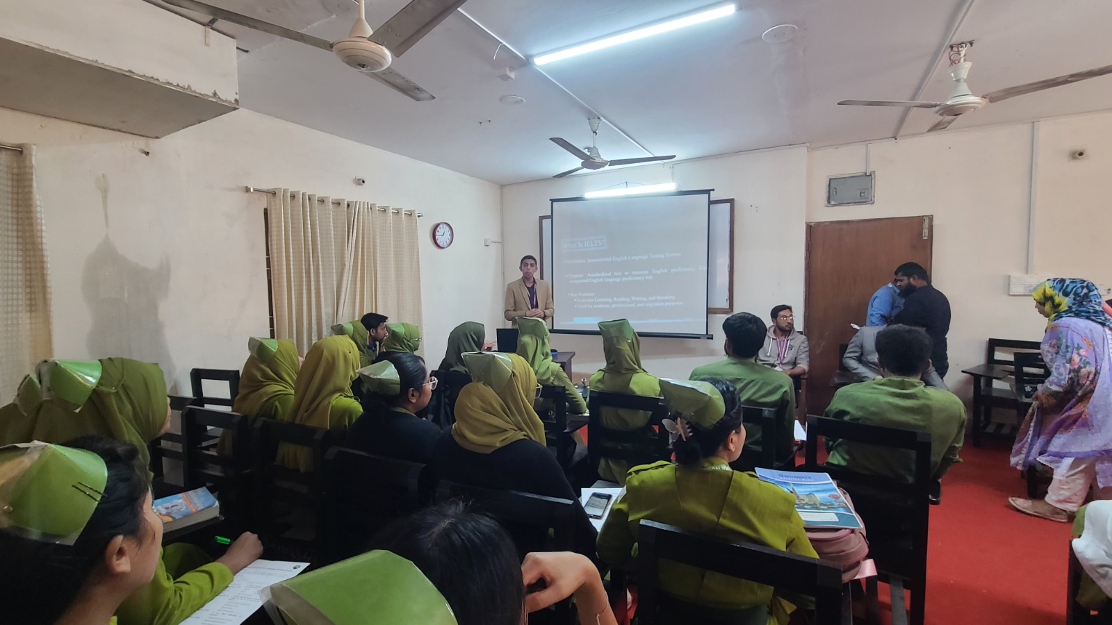 Language seminar in progress
