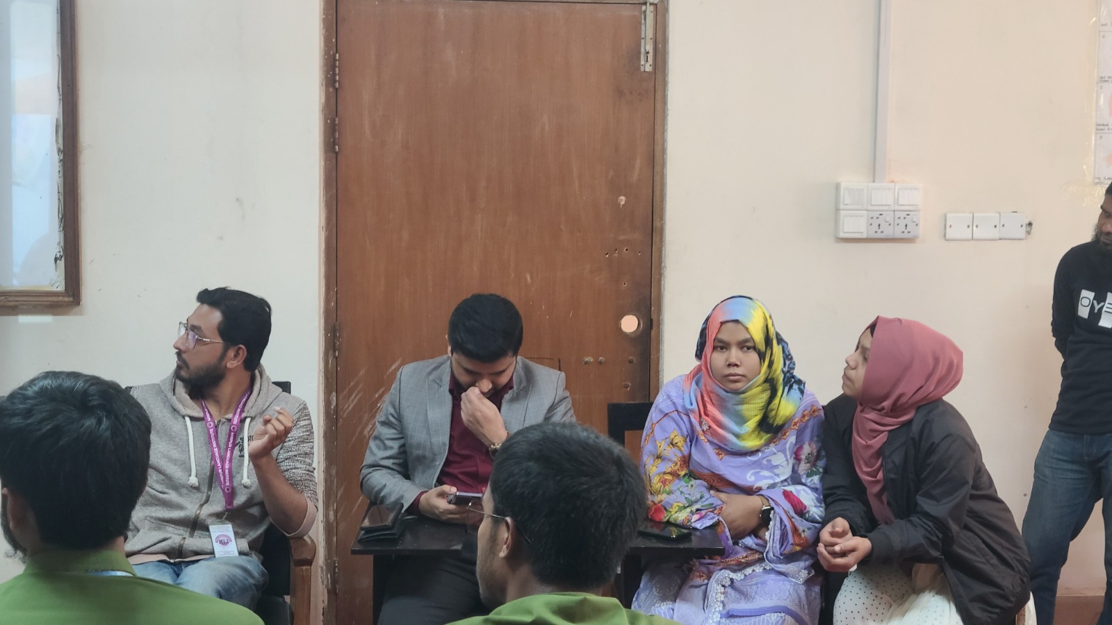Certificate distribution ceremony